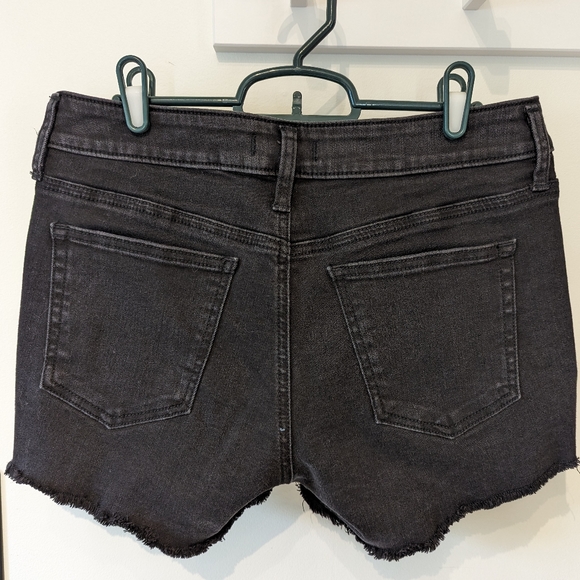 Silver Jeans Boyfriend Short - Picture 9 of 9